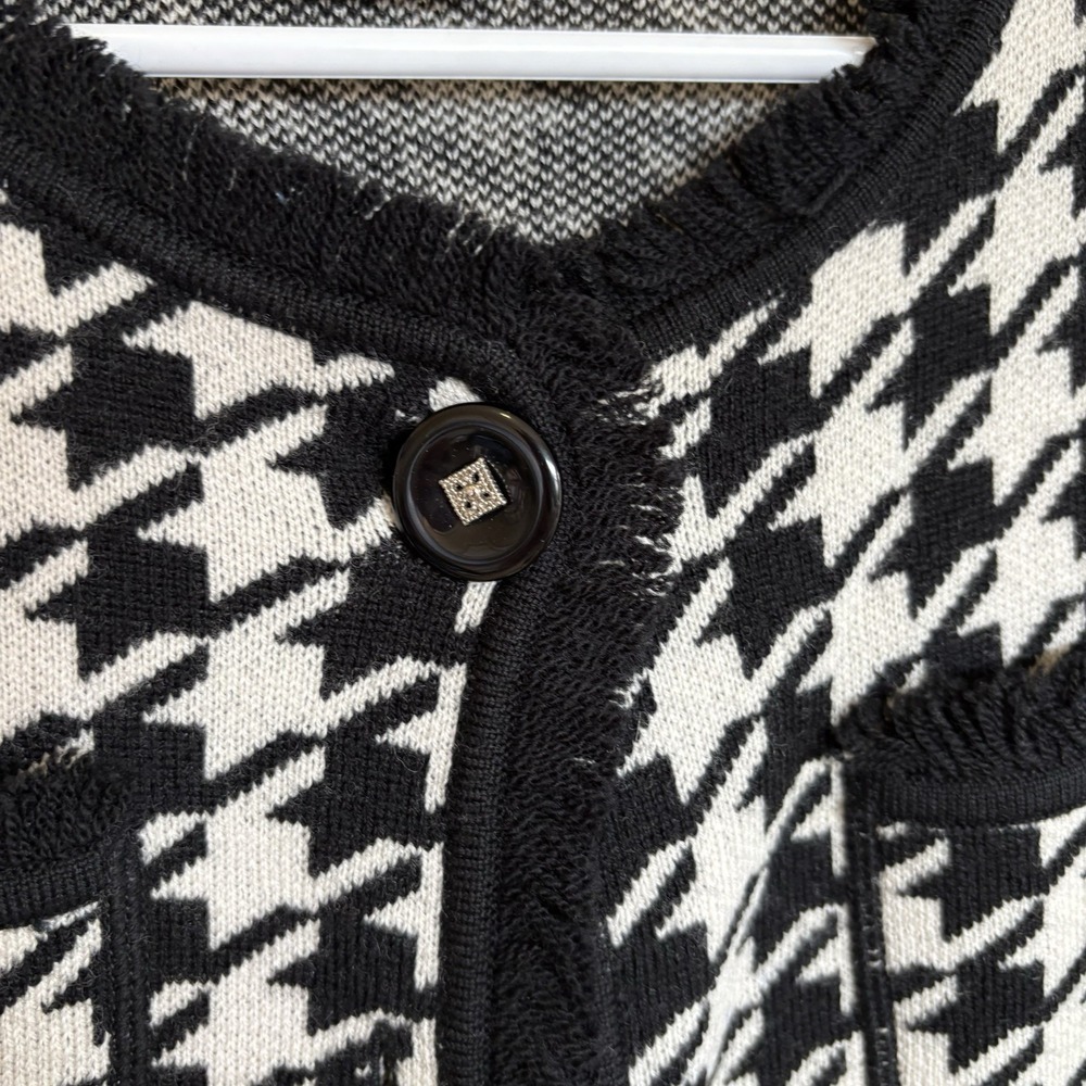 Sutton Studio Houndstooth Black‎ White Cardigan 100% Merino Wool Petite Small - Picture 3 of 7